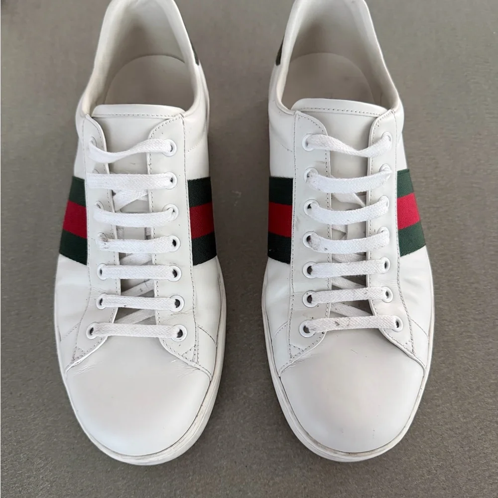 Gucci Men's White Ace Sneakers with Green and Red Accents. Sz US11/UK10 - Picture 2 of 4